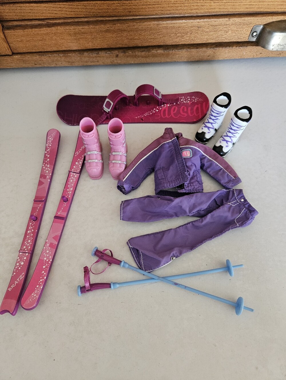 Bratz Winter Snow Board And Ski Accessories Set